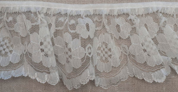 Cream Gathered Lace with Floral Pattern